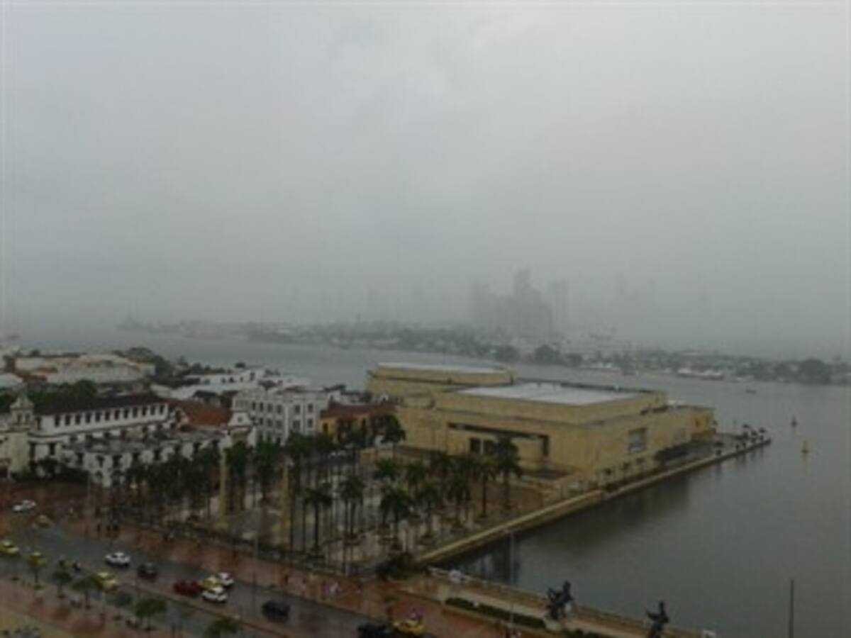Estragos deja primer aguacero de diciembre en Cartagena