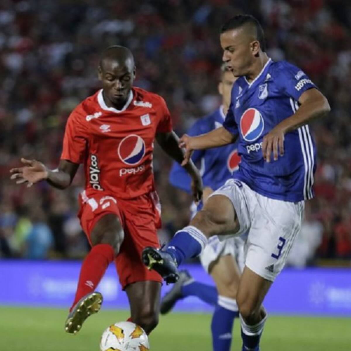Adrián Ramos: “Estamos arrancando y el equipo dejó buenas sensaciones”