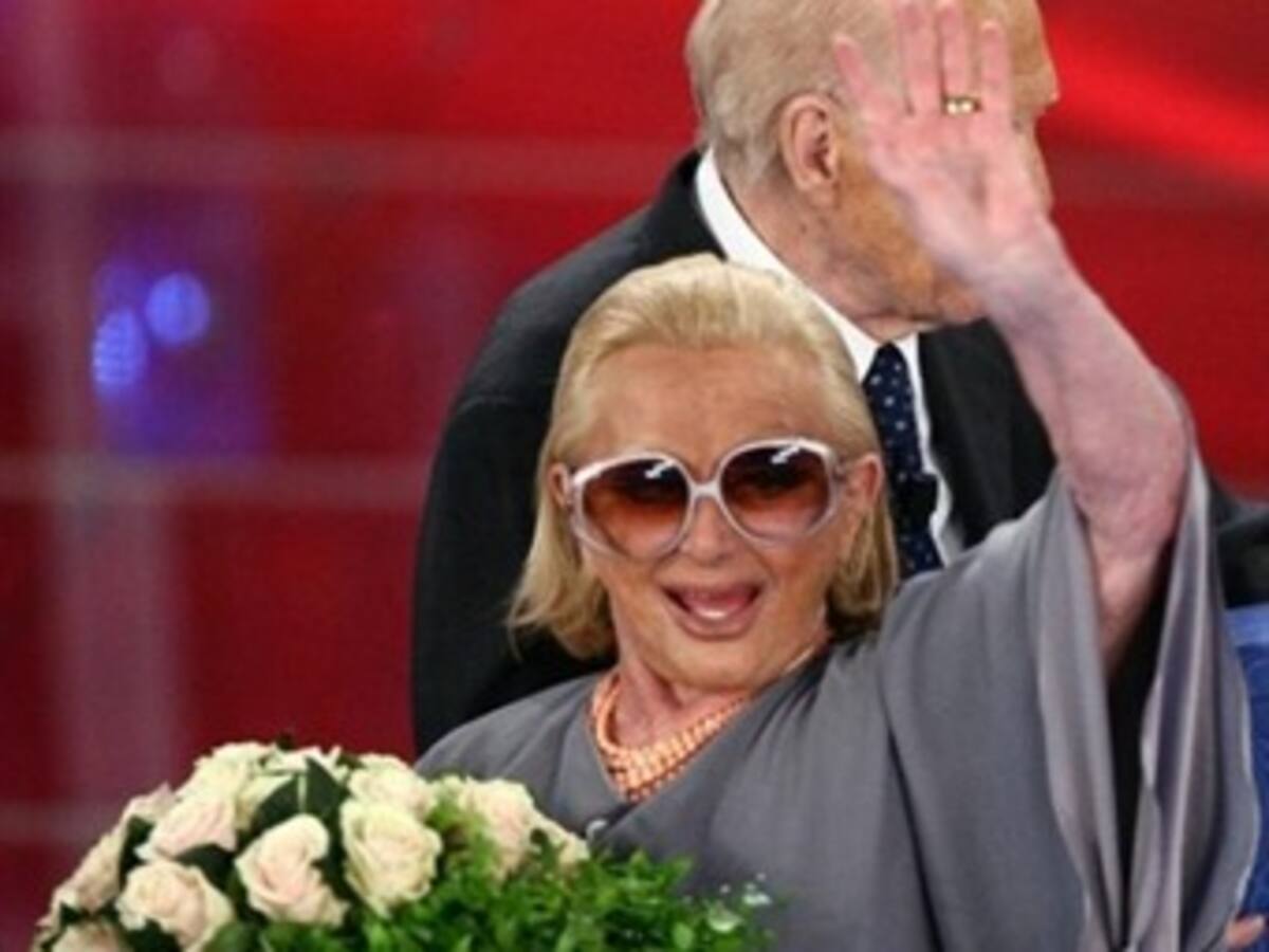 Fallece la actriz Sandra Mondaini, icono de la televisión italiana