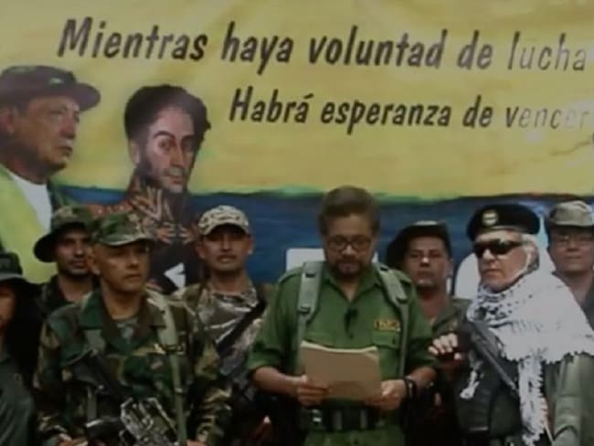 JEP expulsa a Santrich, El Paisa y demás rearmados