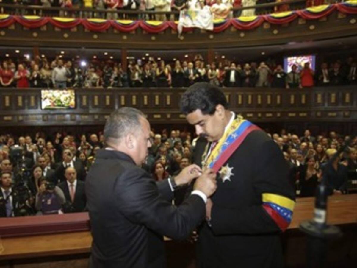 El chavismo quiere que multitud acompañe a Maduro a inscribir su candidatura