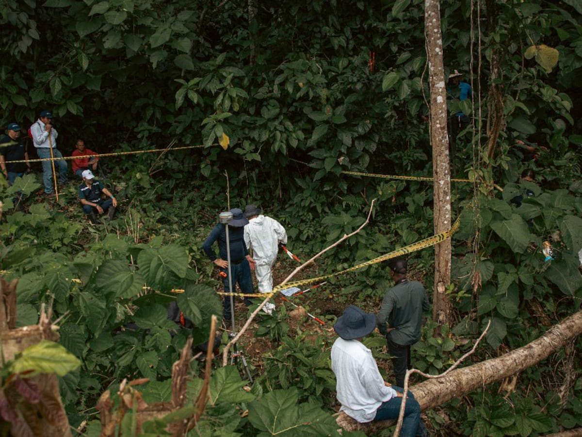 JEP entregó a sus familias cuerpos de tres víctimas de desaparición forzada hace 20 años en Urabá
