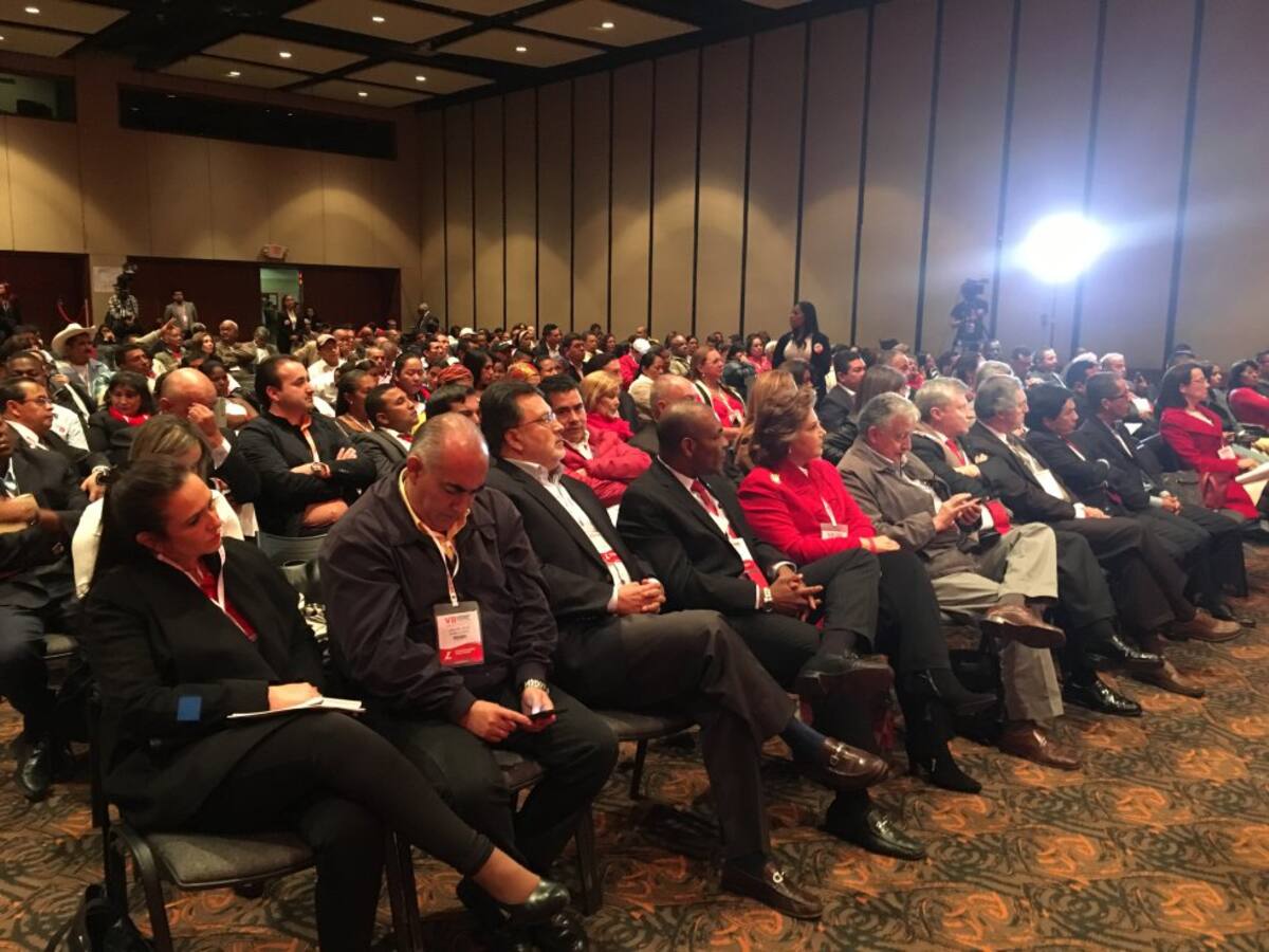 Durante el Congreso Nacional del partido propusieron a César Gaviria como jefe único.