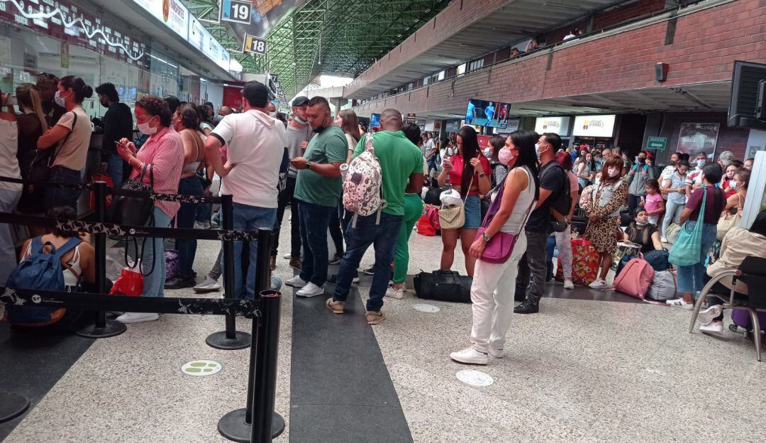 Panorama en las terminales de transporte de Medellín.