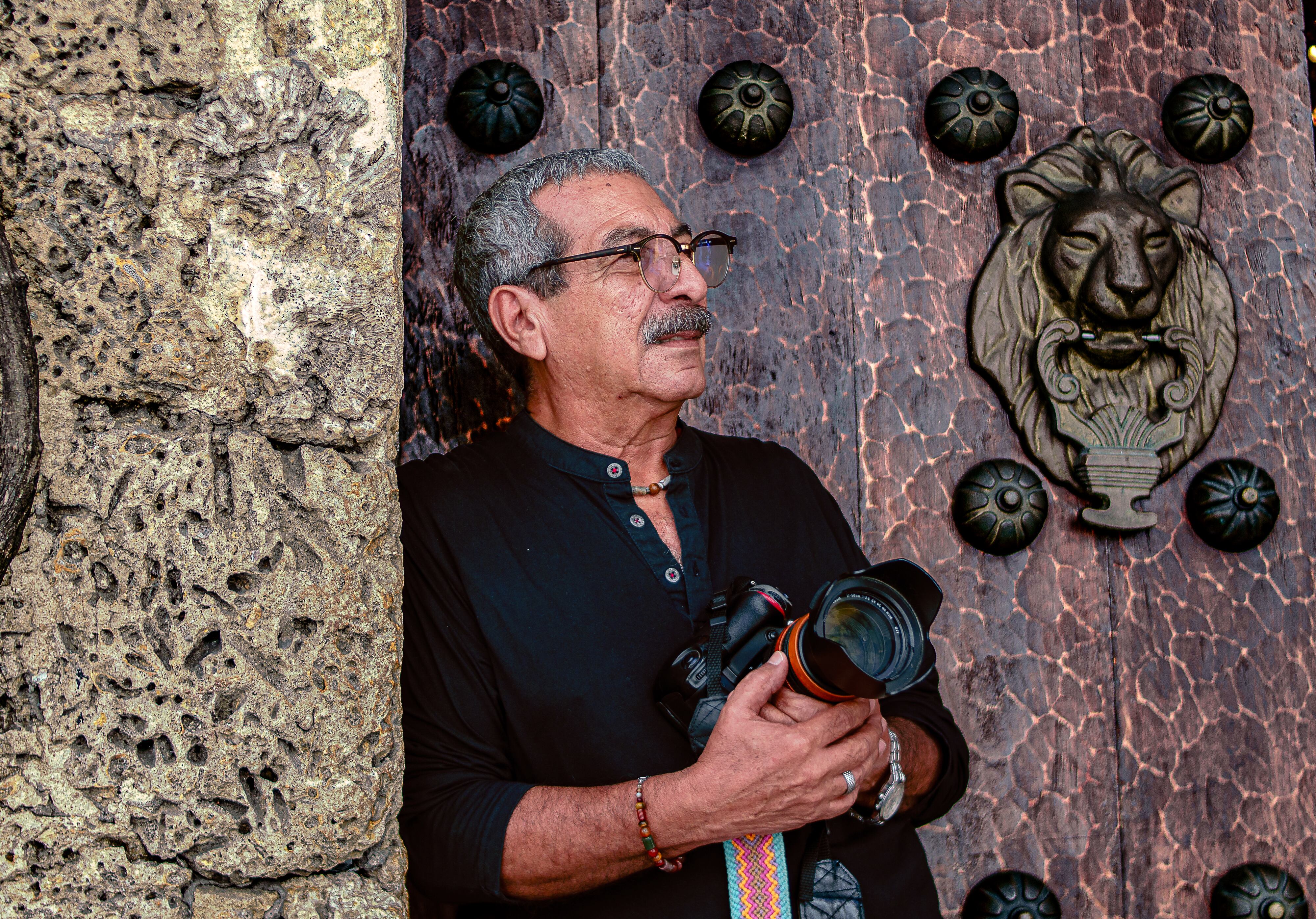 “Magia y Colores del Caribe”, una exposición de Antonio Alcalá en el MUHCA