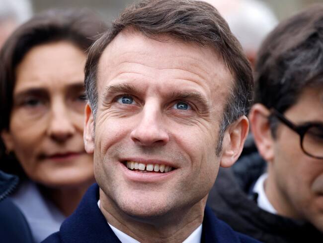 Saint-denis (France), 29/02/2024.- France's Minister for Sports and Olympics Amelie Oudea-Castera (L) and France's President Emmanuel Macron look on during the inauguration of the Paris 2024 Olympic village in Saint-Denis, northern Paris, France, 29 February 2024. The village, constructed on a 52-hectare site is located on a cluster of former industrial wastelands with the centerpiece being the Cite du Cinema. (Cine, Francia) EFE/EPA/LUDOVIC MARIN / POOL MAXPPP OUT