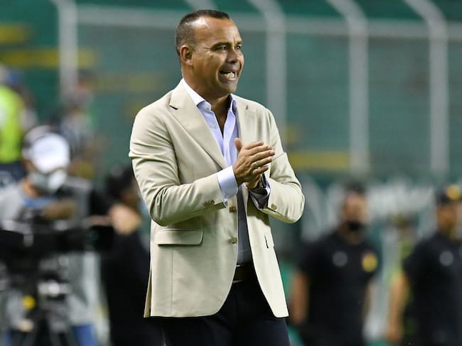 "El colombiano debe salir de la comodidad del torneo local para crecer"