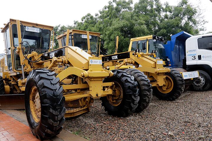 Maquinaria amarilla / Caracol Radio.