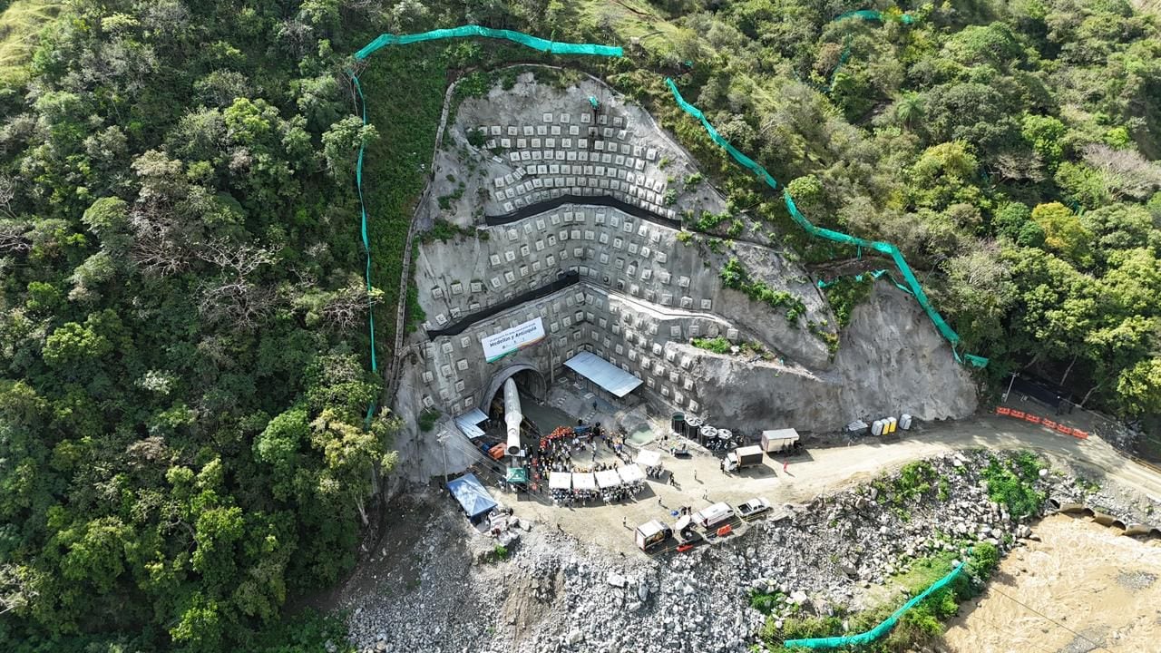 Vía al mar - Túnel 0. Foto: Alcaldía de Medellín.