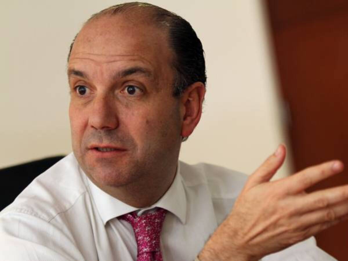 Un daño irreparable han dejado 50 años de guerra: Minambiente