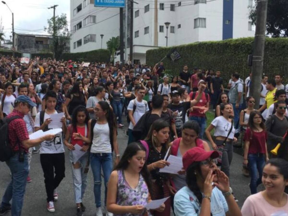 50 días de paro estudiantil generan $13.400 millones de perdida en Pereira