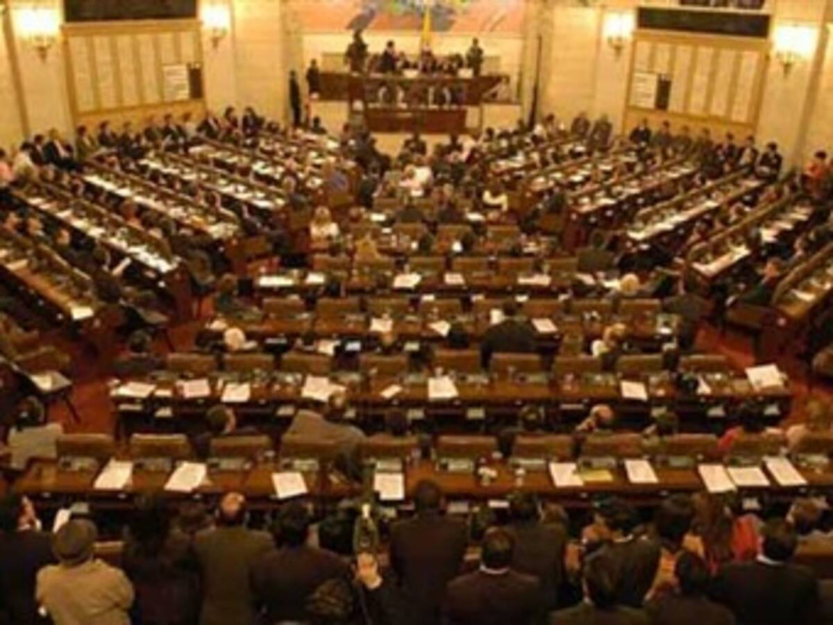 Hackers sabotearon sitio web del Senado tras aprobación de Ley Lleras