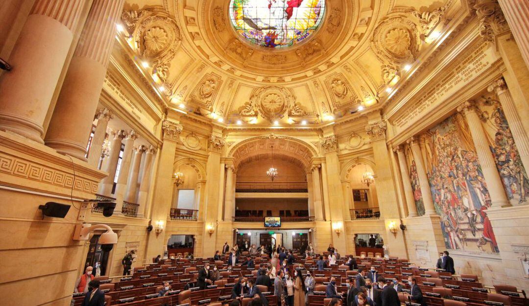 La oposición cuestionó el hundimiento del proyecto de ley en el segundo periodo legislativo ordinario que culminó el domigo pasado