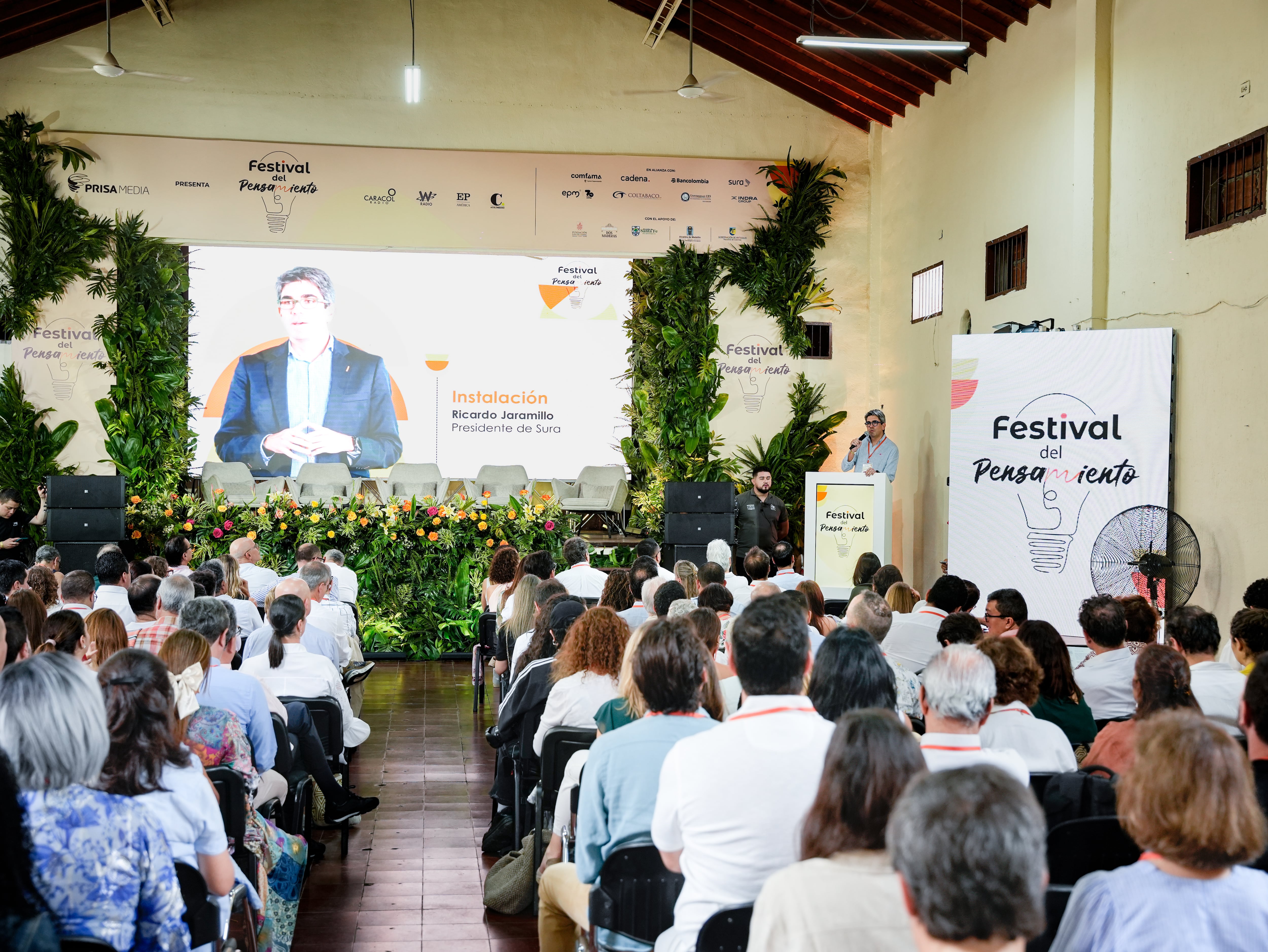 Apertura de la primera edición del Festival del Pensamiento.| Foto: Caracol Radio