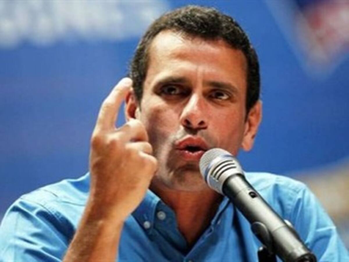 Capriles da la bienvenida a Chávez y espera que ponga cordura en su Gobierno