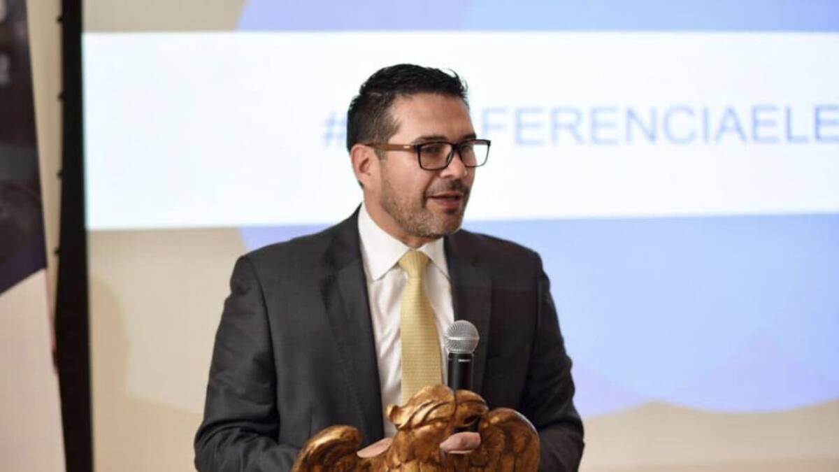 “La estrategia de Quintero es una copia a la que en su momento hizo Petro"