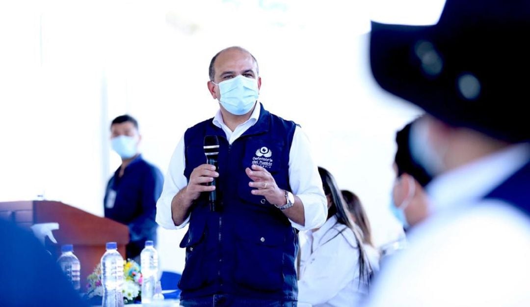 Defensor del Pueblo, Carlos Camargo