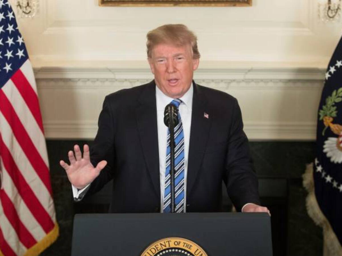 Trump critica a FBI por investigar trama rusa en lugar de prevenir tiroteo