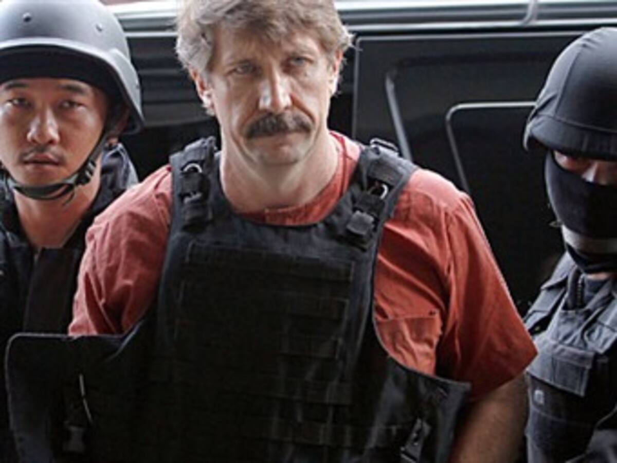 Condenan al 'mercader de la muerte' a 25 años de cárcel por tráfico de armas para las Farc