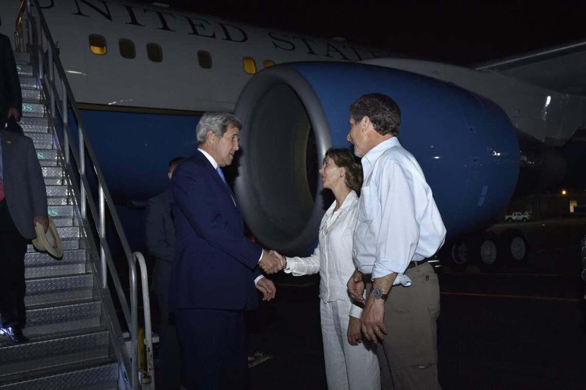 El Secretario de Estado de los Estados Unidos John Kerry, para asistir a la ceremonia histórica de la firma del Acuerdo Final de Paz.