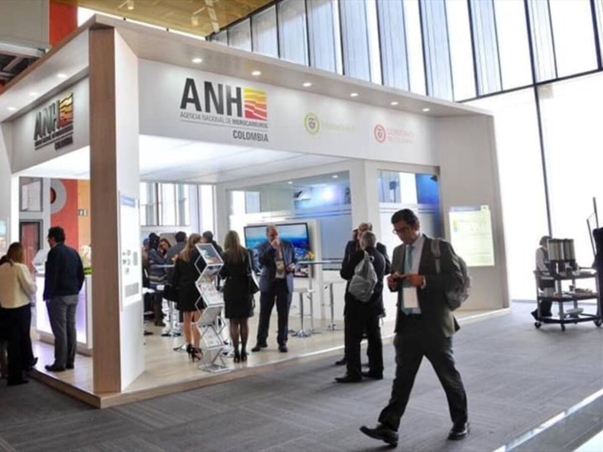 Suspenden a exjefe de tecnologías de Información de ANH, por irregularidades contractuales