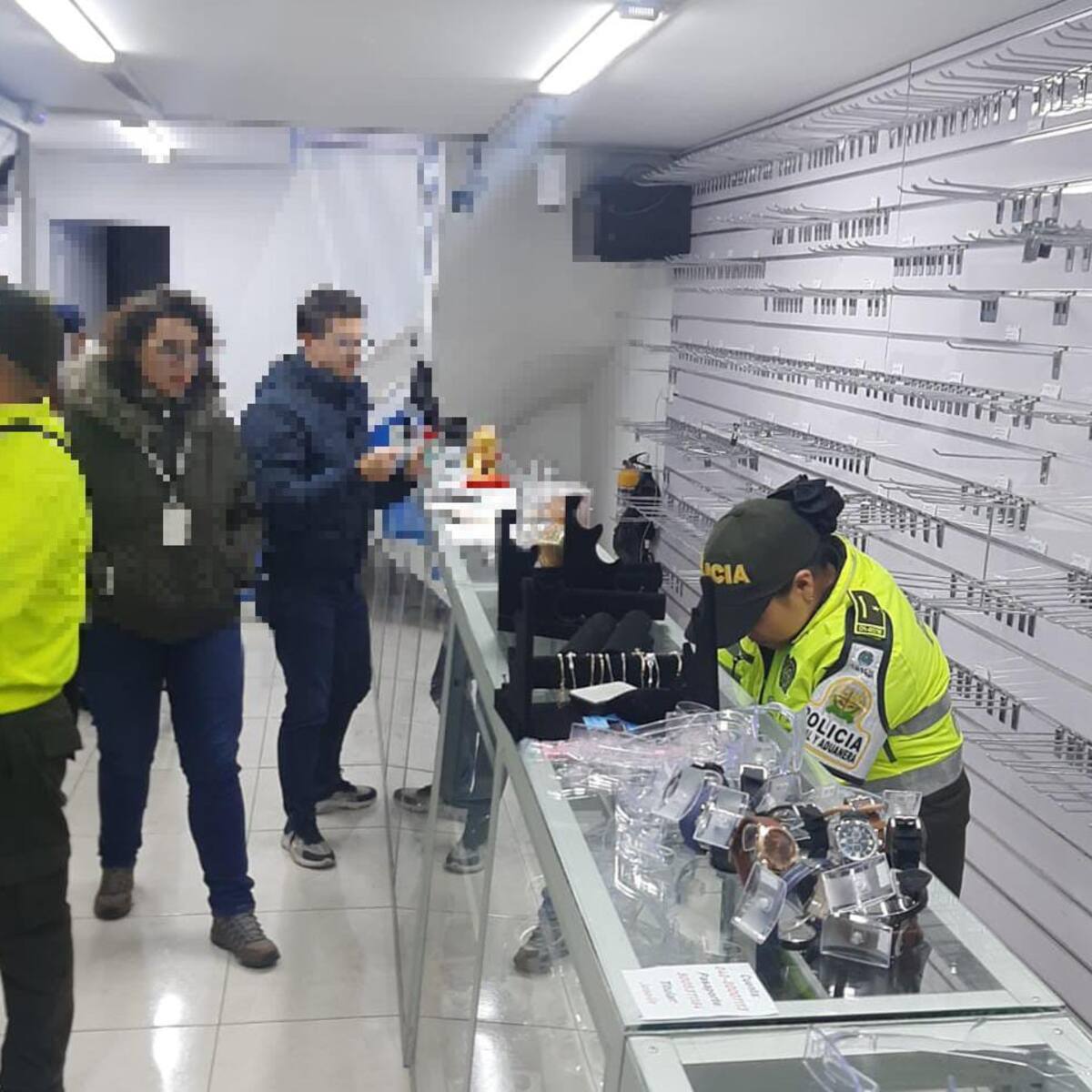 DIAN incauta en Medellín mercancía de contrabando avaluada en más de $440 millones