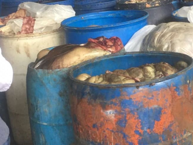 Sellan dos fábricas al sur de Bogotá donde se encontró carne descompuesta