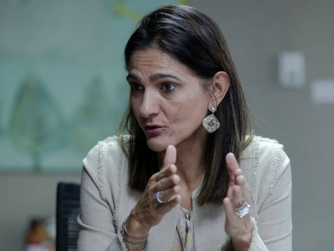 Ministra de Transporte Ángela María Orozco.