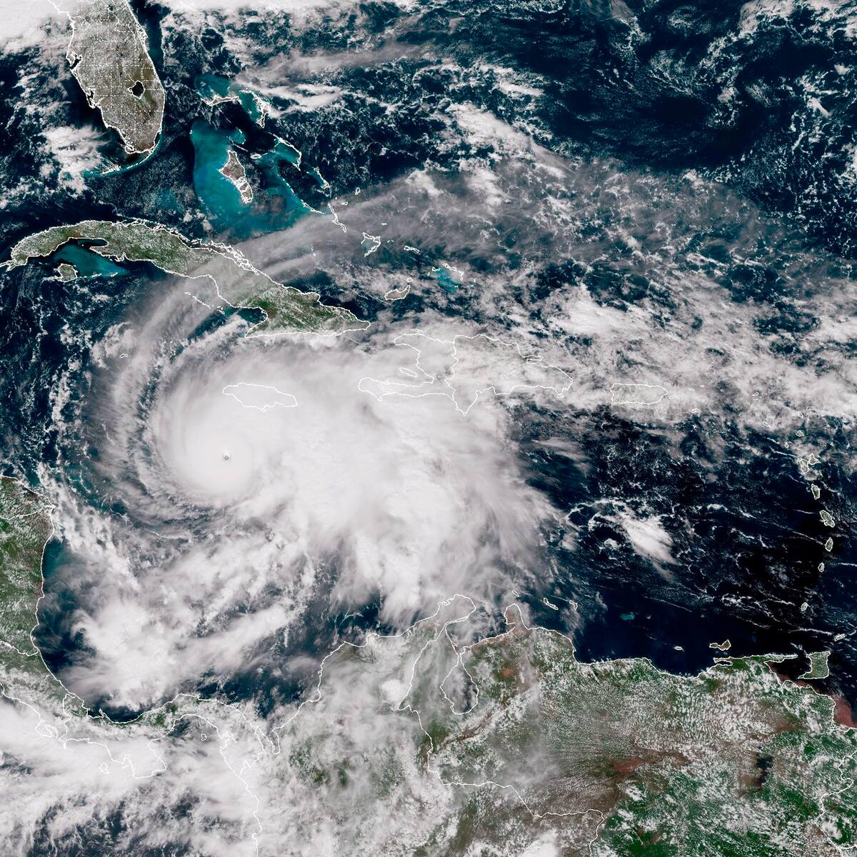 Seis departamentos de la región Caribe se mantienen en estado de vigilancia por huracán ‘Melissa’