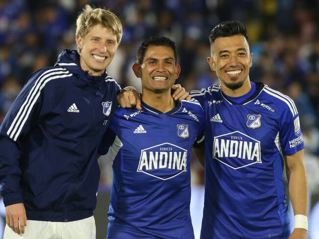 Andres Llinas, David Silva and Fernando Uribe of Millonarios F.C. celebrate the qualification in the match for the 26th date, quadrangular semifinals, as part of the BetPlay DIMAYOR I 2023 League played at the Nemesio Camacho El Campin stadium in the city of Bogota. (Photo by Daniel Garzon Herazo/NurPhoto via Getty Images)