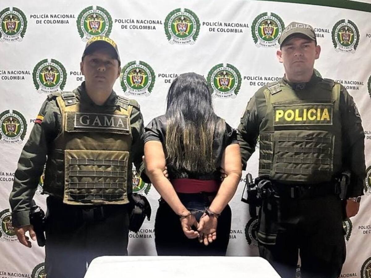 Una mujer fue capturada tras agredir con arma blanca a un policía en el Quindío