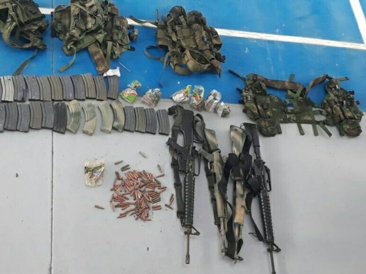 Indígenas incautan fusiles de fabricación rusa y estadounidense en Cauca