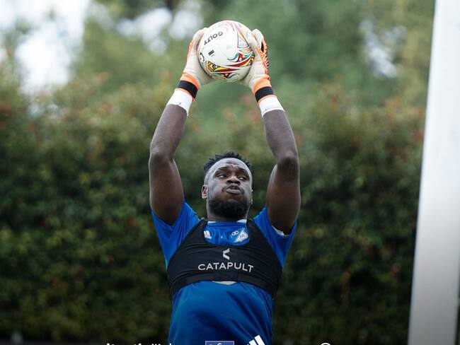 Juanito Moreno en la práctica de Millonarios / @MillosFCoficial