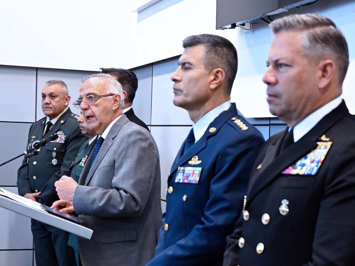 Así funcionará la reorganización de comandos de las Fuerzas Militares