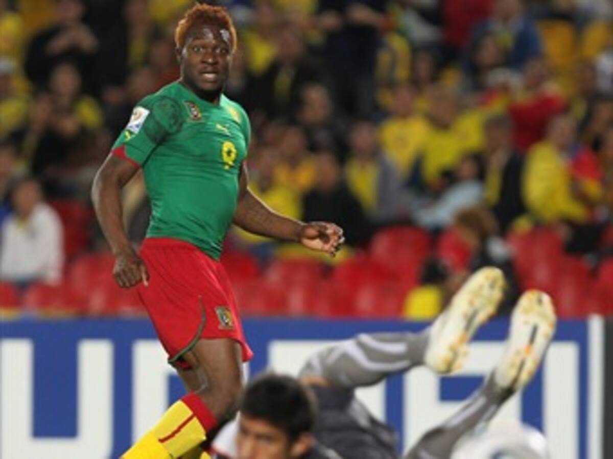 Camerún venció a Uruguay y se clasificó a octavos