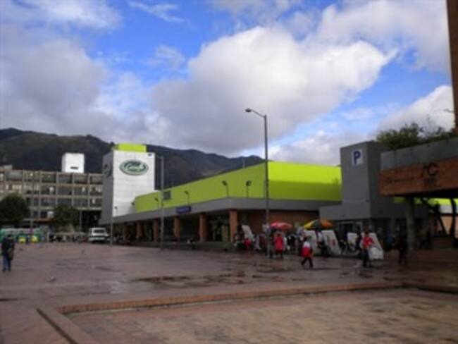 Supervigilancia abre investigación por riña en Carulla