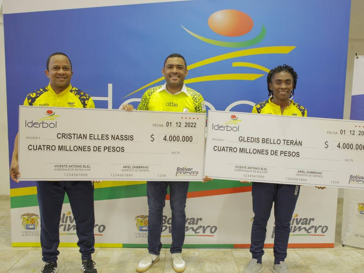 Entregaron incentivos a campeones de fútbol de salón femenino en Bolívar