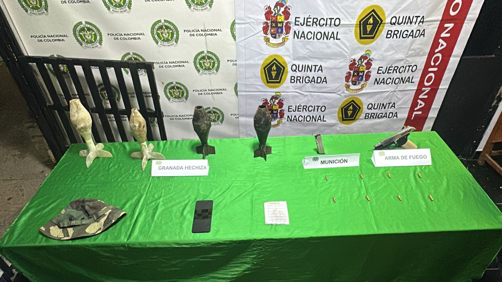 Incautación al Clan del Golfo en Yondó. Foto: Quinta Brigada.