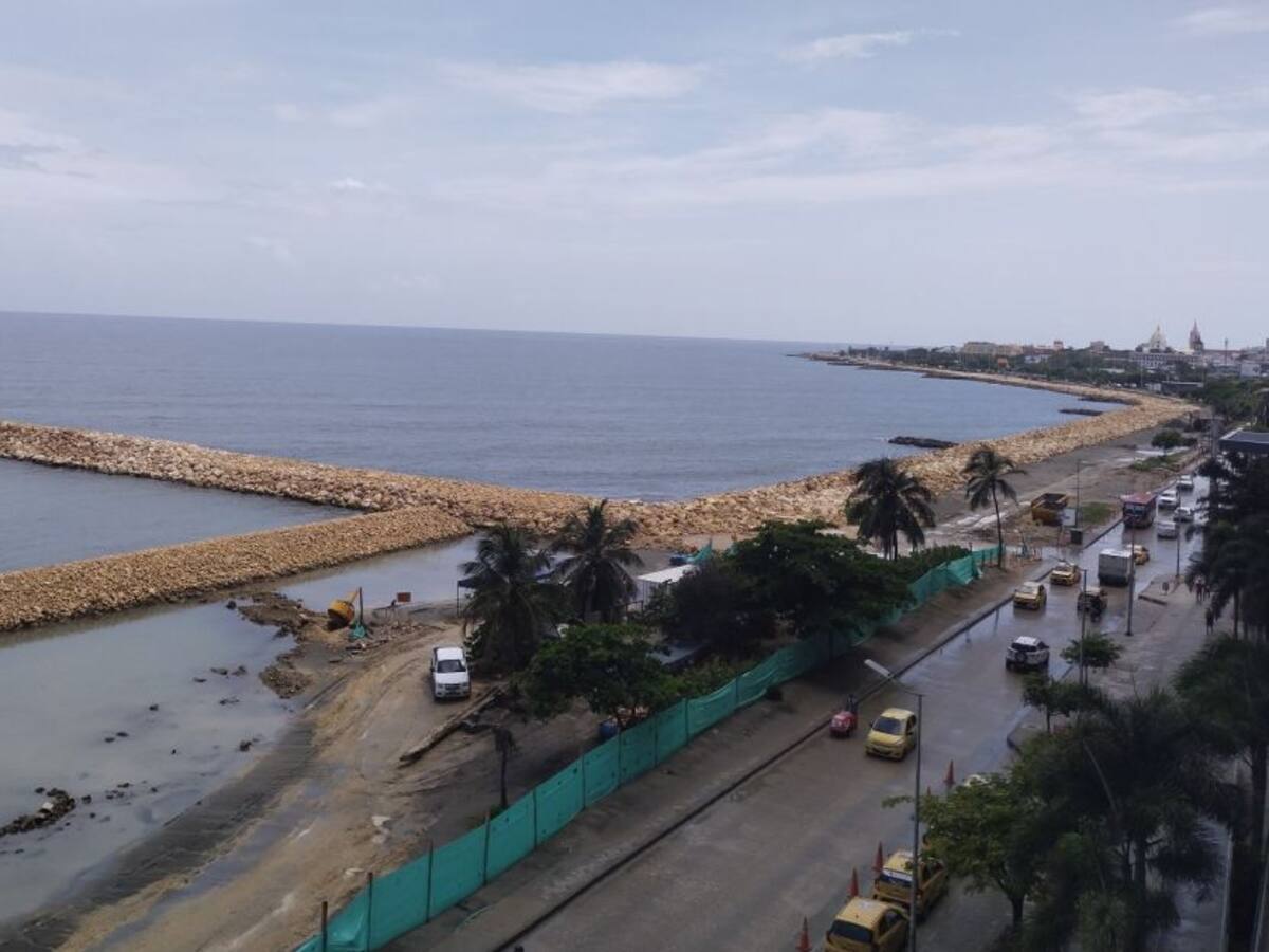 Embarcaciones pondrían en riesgo dragados de protección costera