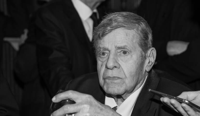 Jerry Lewis.