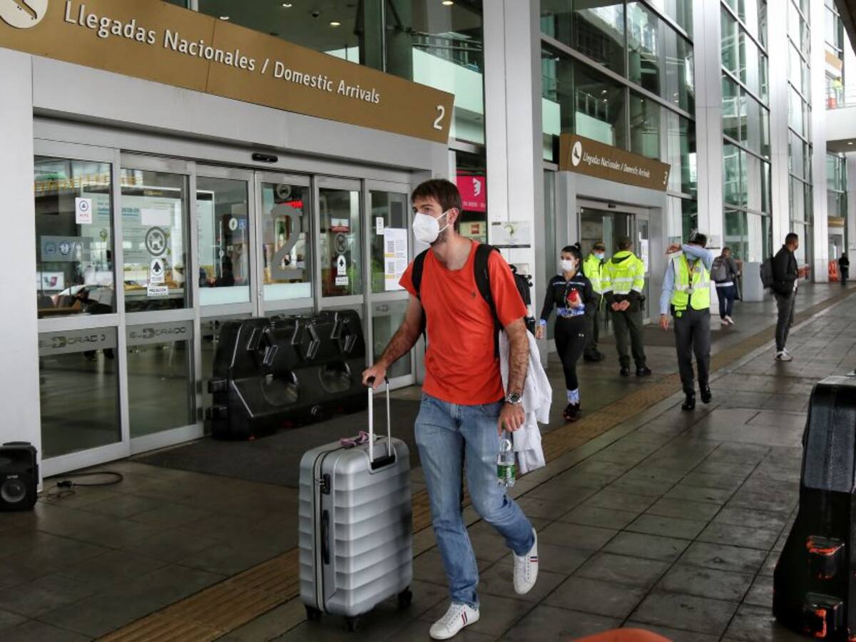 Air Canada suspendió rutas a Bogotá por impacto del Covid-19