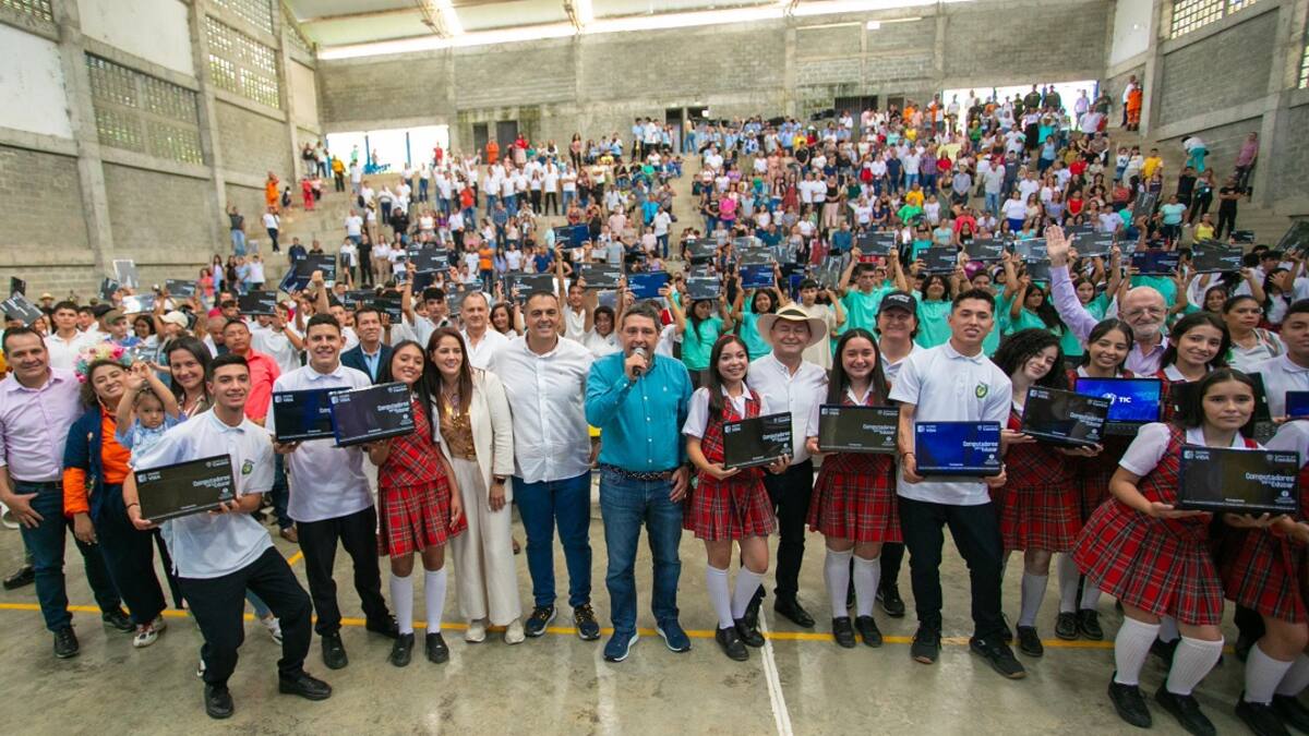 Colombianos podrán formarse gratuitamente en habilidades digitales