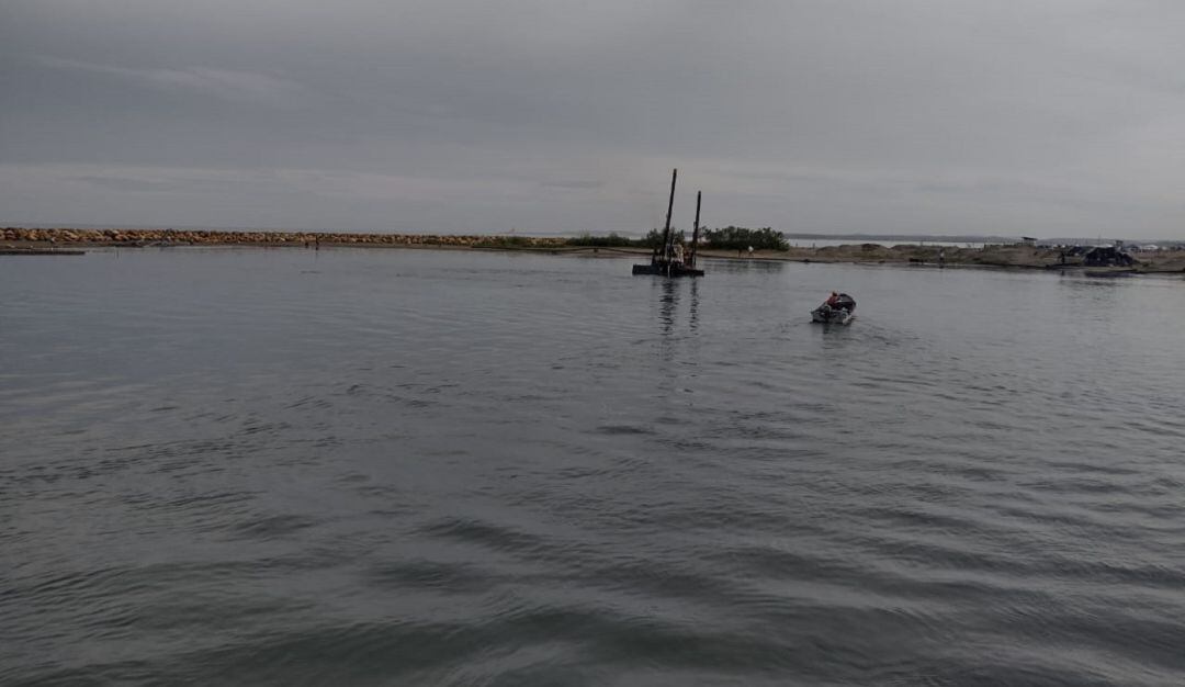 Pescadores dijeron a Caracol Radio que las faenas no están siendo productivas a causa de la poca profundidad en el sector