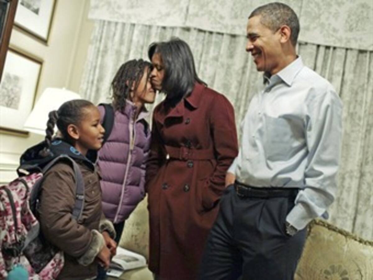 Evacúan colegio de las hijas de Obama tras llamada telefónica sospechosa