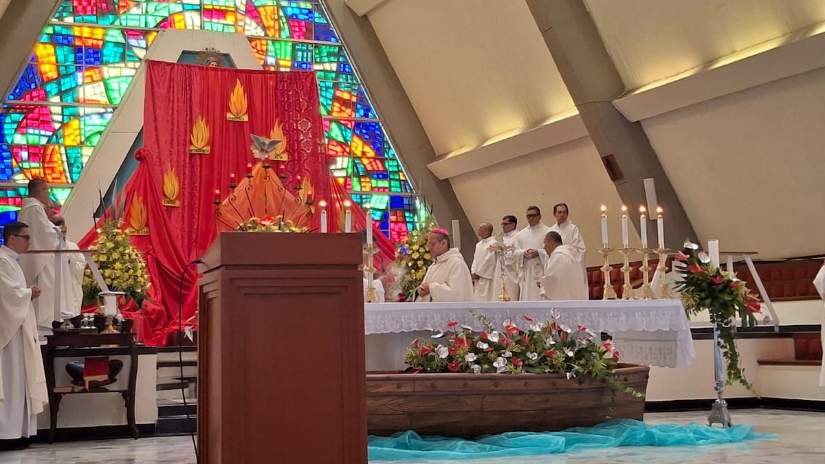 Informe sobre Monseñor
