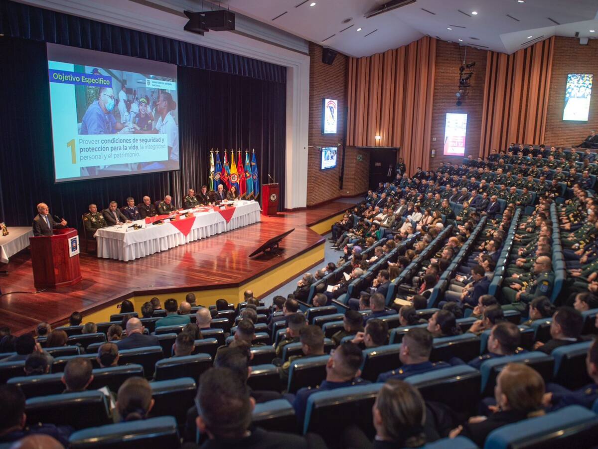 ¿Cómo se abordará la Paz Total en la política de seguridad del Gobierno Nacional?