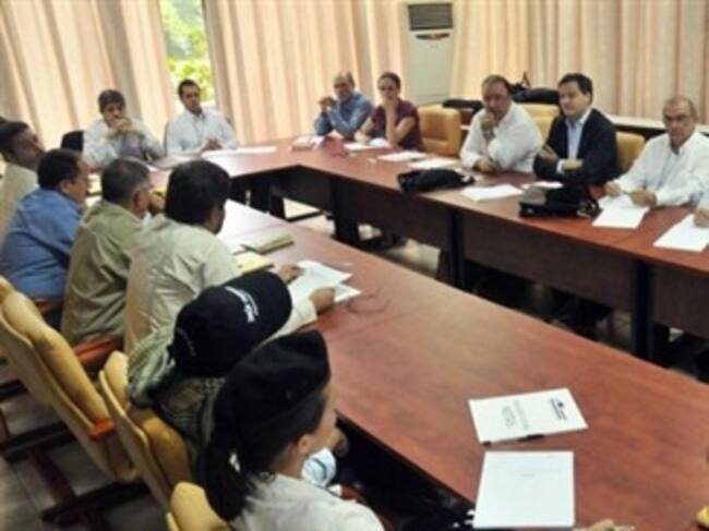 Mesa de negociación entre Gobierno y Farc. Foto: EFE.