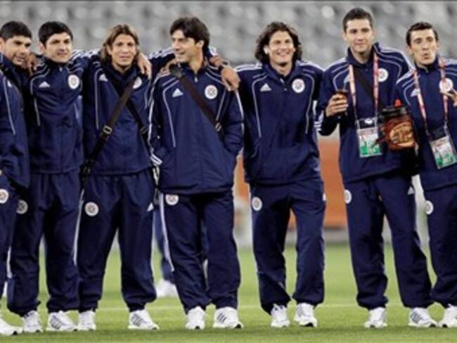 Por el Grupo F, Paraguay calibra el ánimo del campeón Italia. El juego 1:30pm