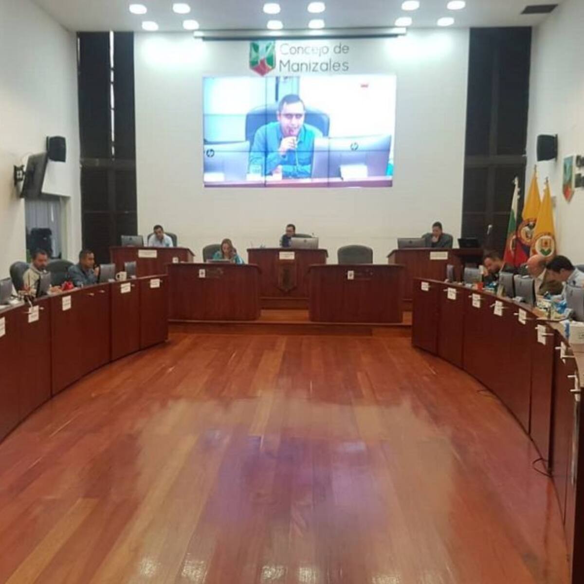 Aprueban crédito por 125.000 millones de pesos para Manizales