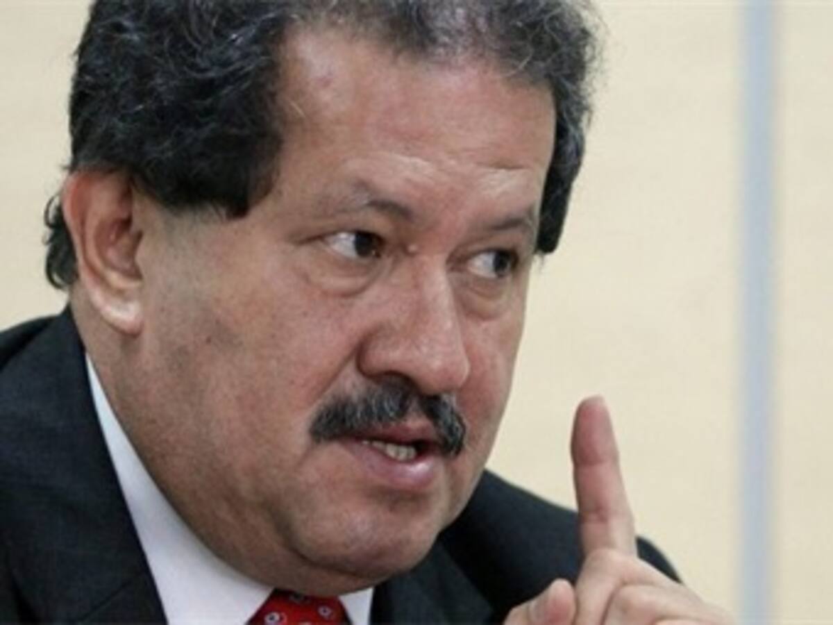 Vicepresidente vuelve a defender protesta social y justifica diálogo social